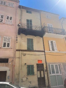 Foto Casa indipendente a San Benedetto del Tronto di 100 m² con 4 locali