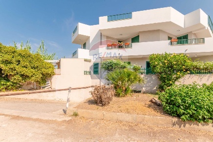 Foto Casa indipendente a Scicli Plaia Grande di 70 m² con 4 locali