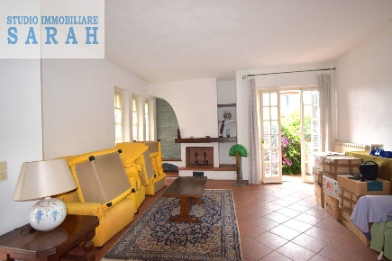 Foto Casa indipendente in Via Schicchi, Viareggio Torre del Lago di 120 m²