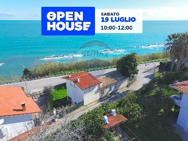 Foto Casa indipendente in C.da Vallevò, Rocca San Giovanni Vallevò