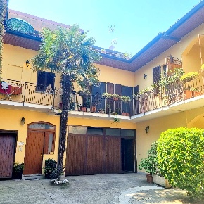 Foto Casa indipendente in via risorgimento, Trezzo sull'Adda in vendita
