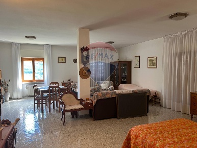 Foto Casa indipendente in via vicoletto santa matgherita, Castelmauro