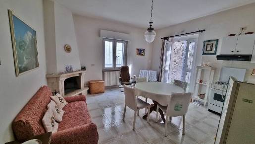 Foto Casa indipendente in Via Roma, Sturno di 110 m² con 5 locali