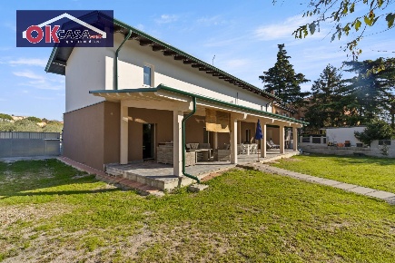 Foto Casa indipendente in Via San Polo, Monfalcone Centro di 150 m²