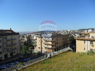 Foto Appartamento in Via Filippo  Paladini, Caltanissetta Centro di 156 m²
