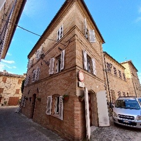 Foto Casa indipendente in Piazza della Vittoria, Monte Vidon Corrado
