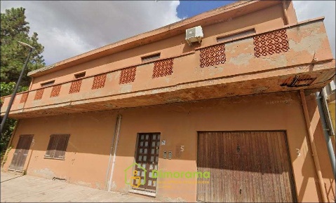 Foto Casa indipendente in Via Villarios 7, Giba Centro di 525 m² in vendita