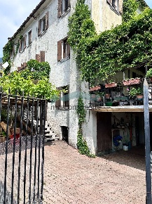 Foto Casa indipendente in VIA PAPA LUCIANI 3, Revine Lago Revine di 250 m²