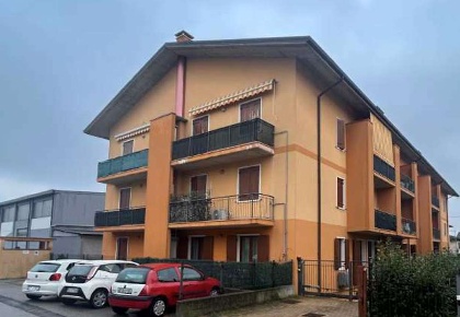 Foto Appartamento in Via Galileo Galilei, Lavagno Vago di 103 m² in vendita