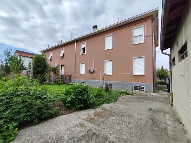 Foto Casa indipendente in Via Fanin 17, Podenzano Centro di 200 m²