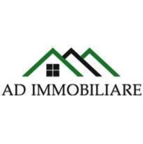 Foto Casa indipendente a Cornuda di 268 m² con 10 locali in vendita
