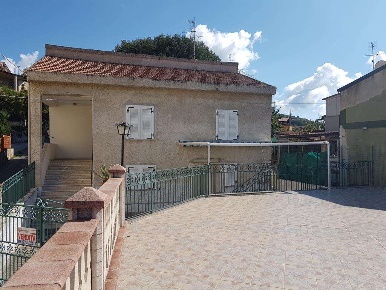 Foto Casa indipendente in Via delle  ginestre, Ascea in vendita