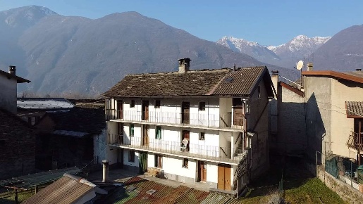 Foto Casa indipendente in Località Cuzzego x, Beura-Cardezza Cuzzego