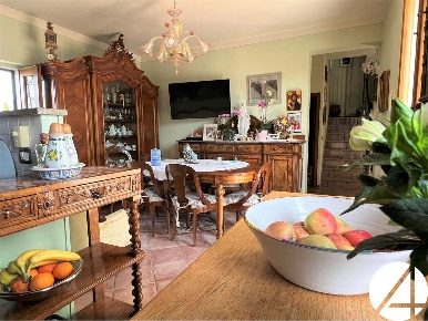 Foto Casa indipendente in Via San Pantaleo 35, Pistoia Barile - Spazzavento