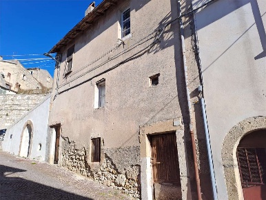 Foto Casa indipendente in Via Civita 6, Castel di Sangro in vendita