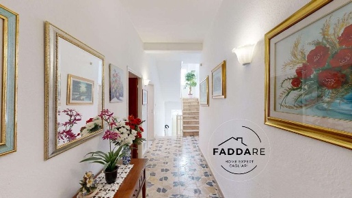 Foto Casa indipendente a Fonni di 180 m² con 6 locali in vendita