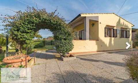 Foto Casa indipendente a Capoliveri di 75 m² con 4 locali in vendita