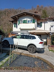 Foto Casa indipendente in Androna Vigne 7, Gorizia Centro di 100 m²