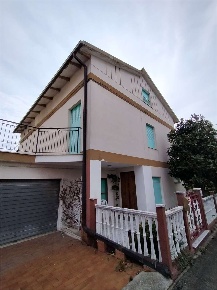 Foto Casa indipendente a Fermo in vendita