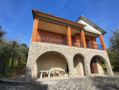 Foto Casa indipendente a Avigliano Umbro in vendita