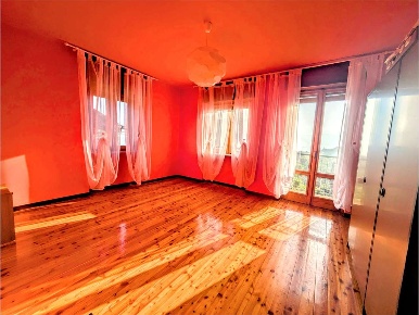 Foto Casa indipendente in SEISSOGNE, Saint-Marcel di 185 m² con 10 locali