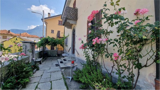 Foto Casa indipendente in Via Dottor Cicoletti, Pieve Vergonte Centro