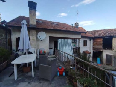 Foto Casa indipendente in Via Della Fontana, Belluno Caleipo-Sossai