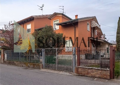 Foto Casa indipendente in via donizetti 37, Cesenatico in vendita