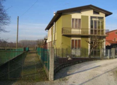 Foto Case indipendenti in Via Zecchina, Quinto di Treviso di 258 m²
