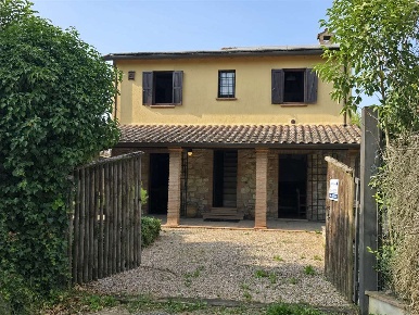 Foto Casa indipendente a Collazzone di 150 m² con 5 locali in vendita