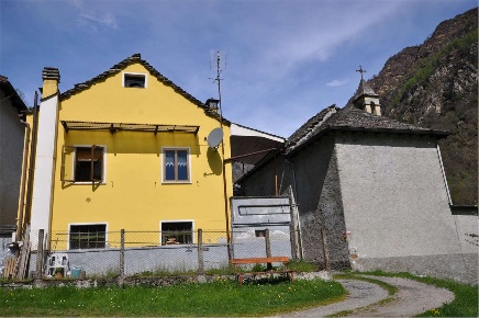 Foto Casa indipendente in Via Mottone  2, Antrona Schieranco di 102 m²