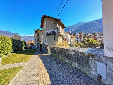 Foto Casa indipendente in vicolo Rigollet, Châtillon Centro di 200 m²