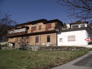 Foto Casa indipendente in Via Marconi 33, Casale Corte Cerro Centro