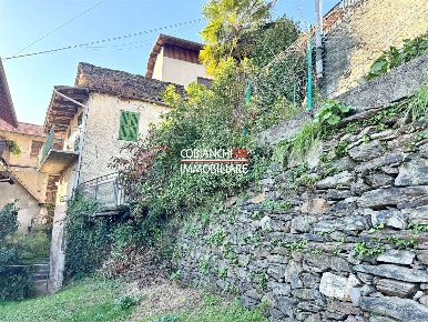 Foto Casa indipendente in VIA ORATORIO, Cossogno Ungiasca di 71 m²