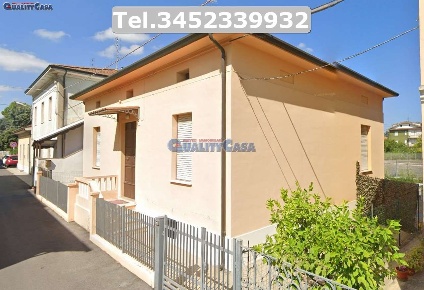 Foto Casa indipendente in Via Amendola 8, Chiaravalle Centro di 132 m²