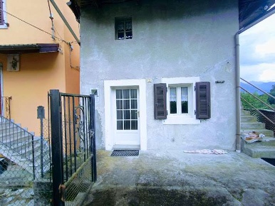 Foto Casa indipendente in frazione migiandone 120 d, Ornavasso Gabbio