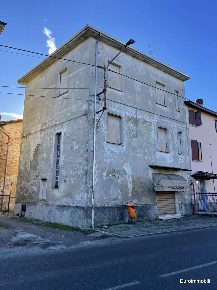 Foto Casa indipendente in Via Argini, Traversetolo Mamiano di 330 m²