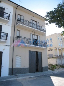 Foto Casa indipendente a Tavenna in vendita