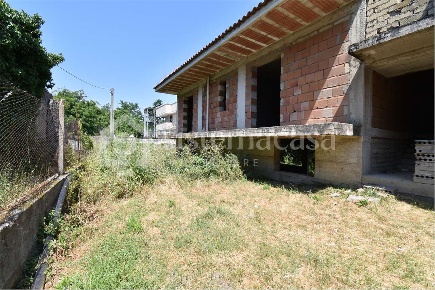 Foto Casa indipendente a Castello di Cisterna di 203 m² con 4 locali