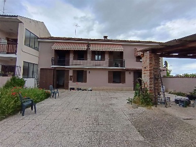 Foto Casa indipendente in cacciabue 19, Quattordio Centro di 130 m²