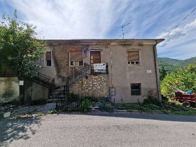 Foto Casa indipendente a Ferentillo in vendita