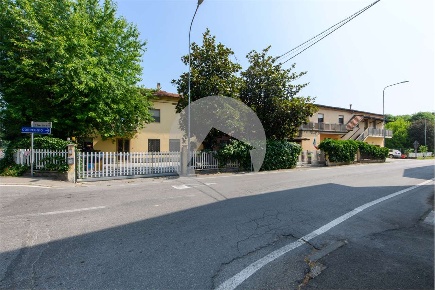 Foto Appartamento in Via Ferrante Bertocchi 4, Reggio nell'Emilia