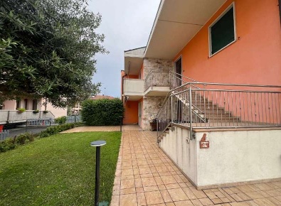 Foto Case indipendenti in VIALE DEL LAVORO, Belfiore Centro di 228 m²