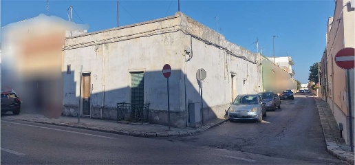 Foto Casa indipendente in Via Provinciale, Guagnano Centro di 140 m²