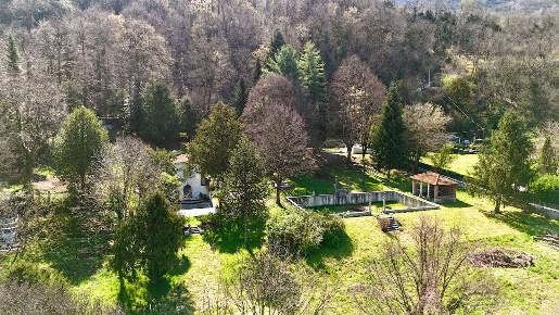 Foto Casa indipendente in Via Valle Verde, Cuvio in vendita