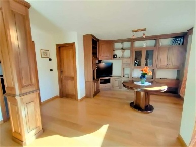 Foto Casa indipendente in CILLIAN 29, Saint-Vincent di 110 m² con 4 locali