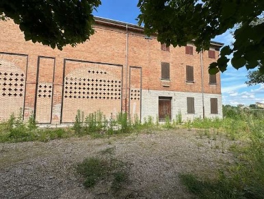 Foto Casa indipendente a Mirandola in vendita