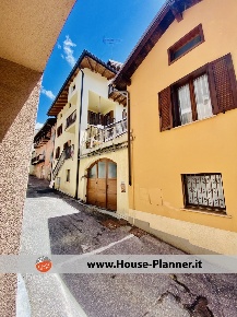 Foto Casa indipendente in Vicolo Vetriolo 6, Levico Terme Centro di 160 m²