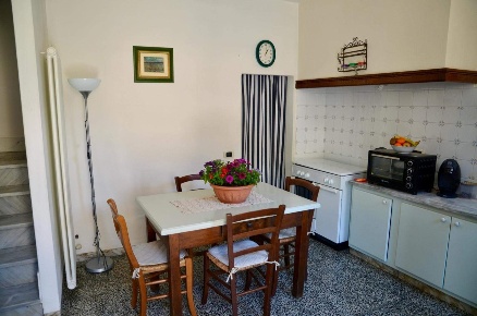 Foto Casa indipendente a Pietrasanta Ripa Pozzi Querceta Ponterosso