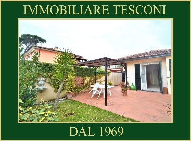 Foto Case indipendenti in via colombo 100, Pietrasanta di 40 m² in affitto